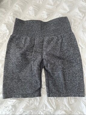 NVGTN High-Waist Seamless Bike Shorts - Charcoal